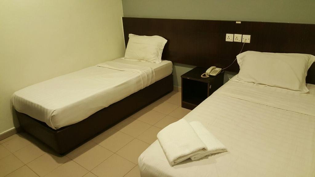 Tiong Nam Hotel Pasir Gudang Kültér fotó